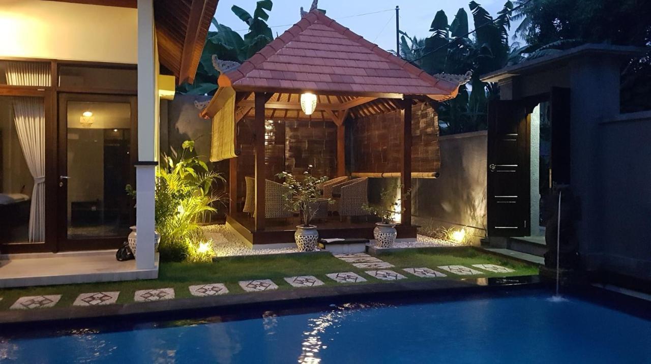 Hotel Mias Jungle House Lovina Exterior foto