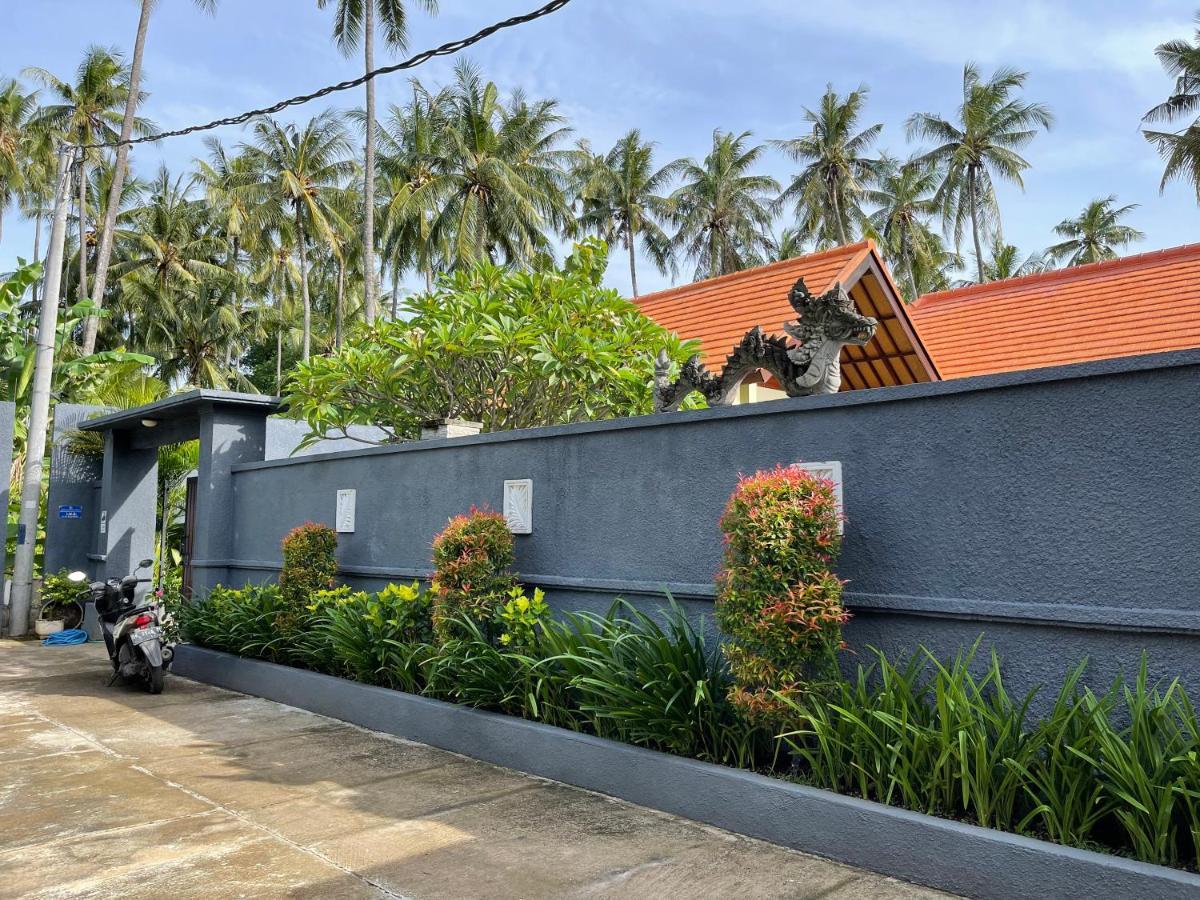 Hotel Mias Jungle House Lovina Exterior foto